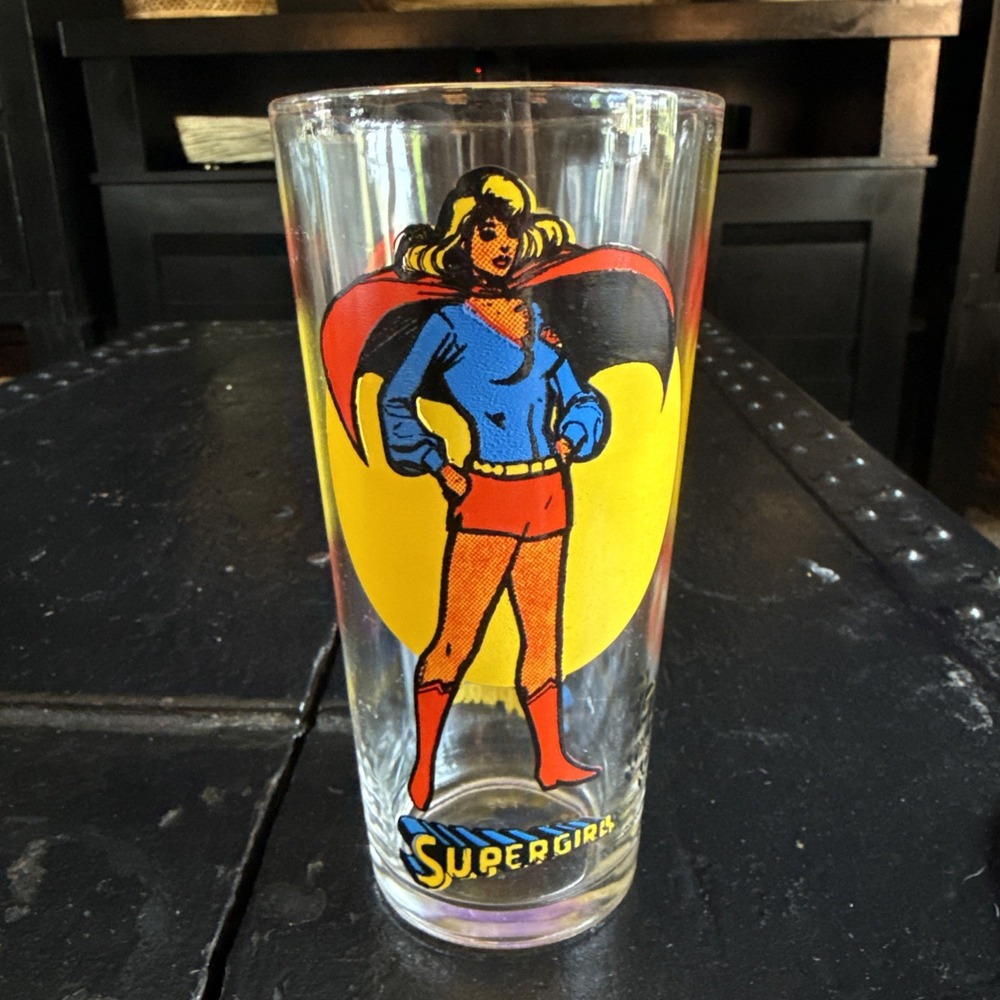 Vtg Supergirl 1976 Moon Glass Pepsi DC Comics Super Series Rare Original Cup